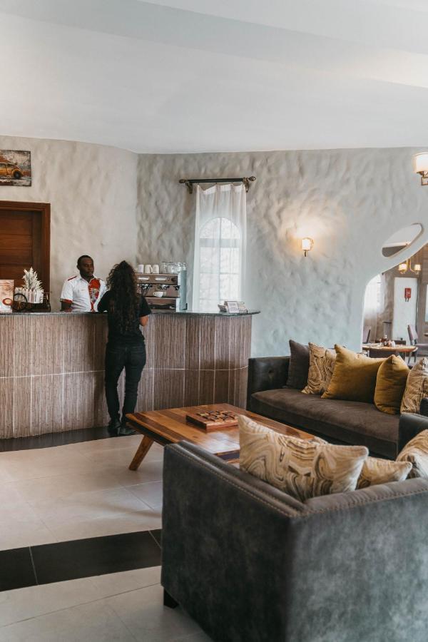 Saab Royale Resort Kajiado Buitenkant foto